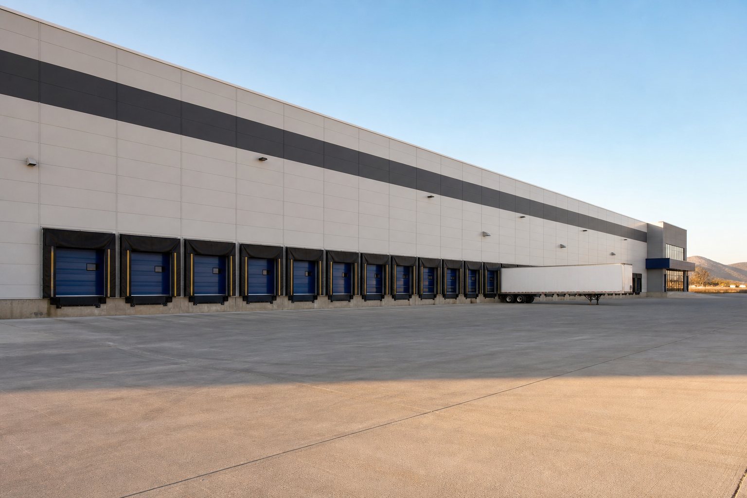 Nave industrial — 3